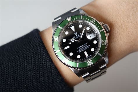 rolex kermit rehaut.